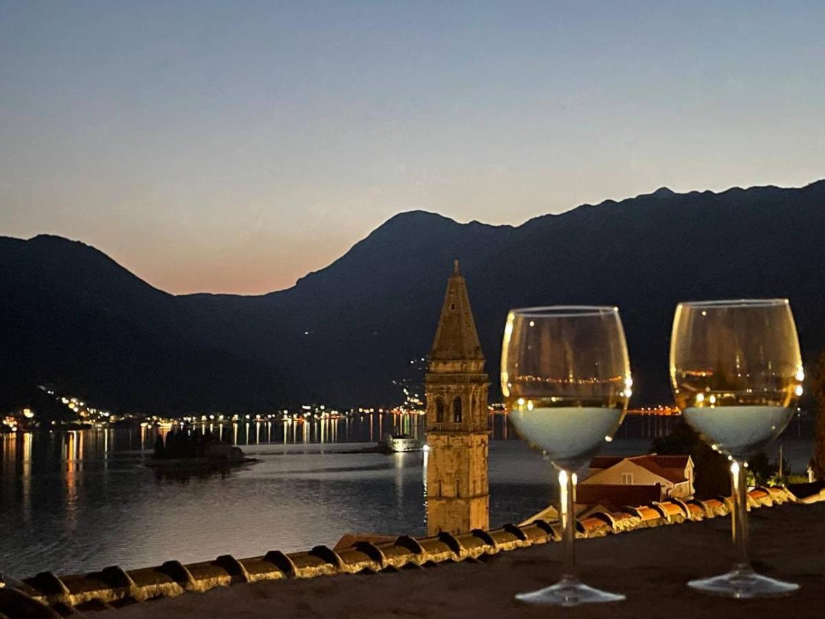 Old House Perast Apartment Exterior photo