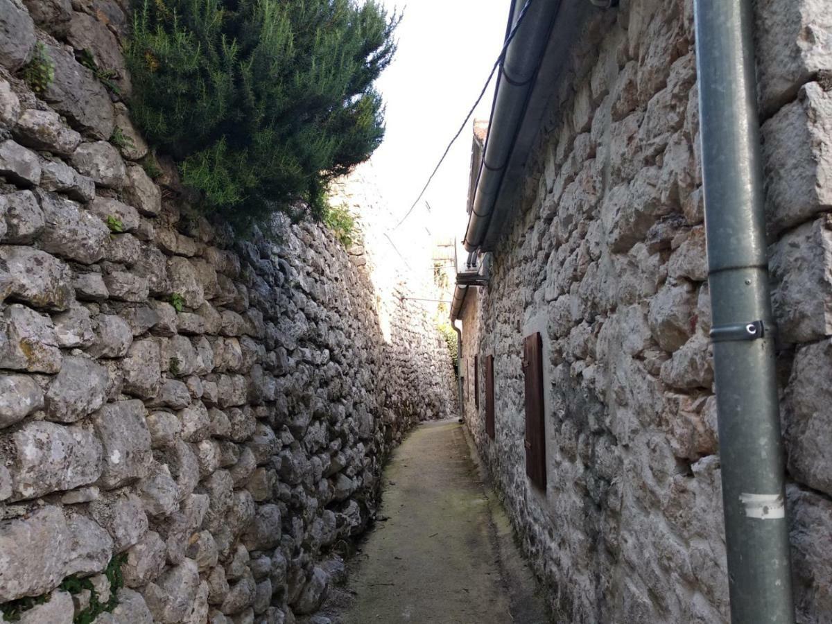 Old House Perast Apartment Exterior photo