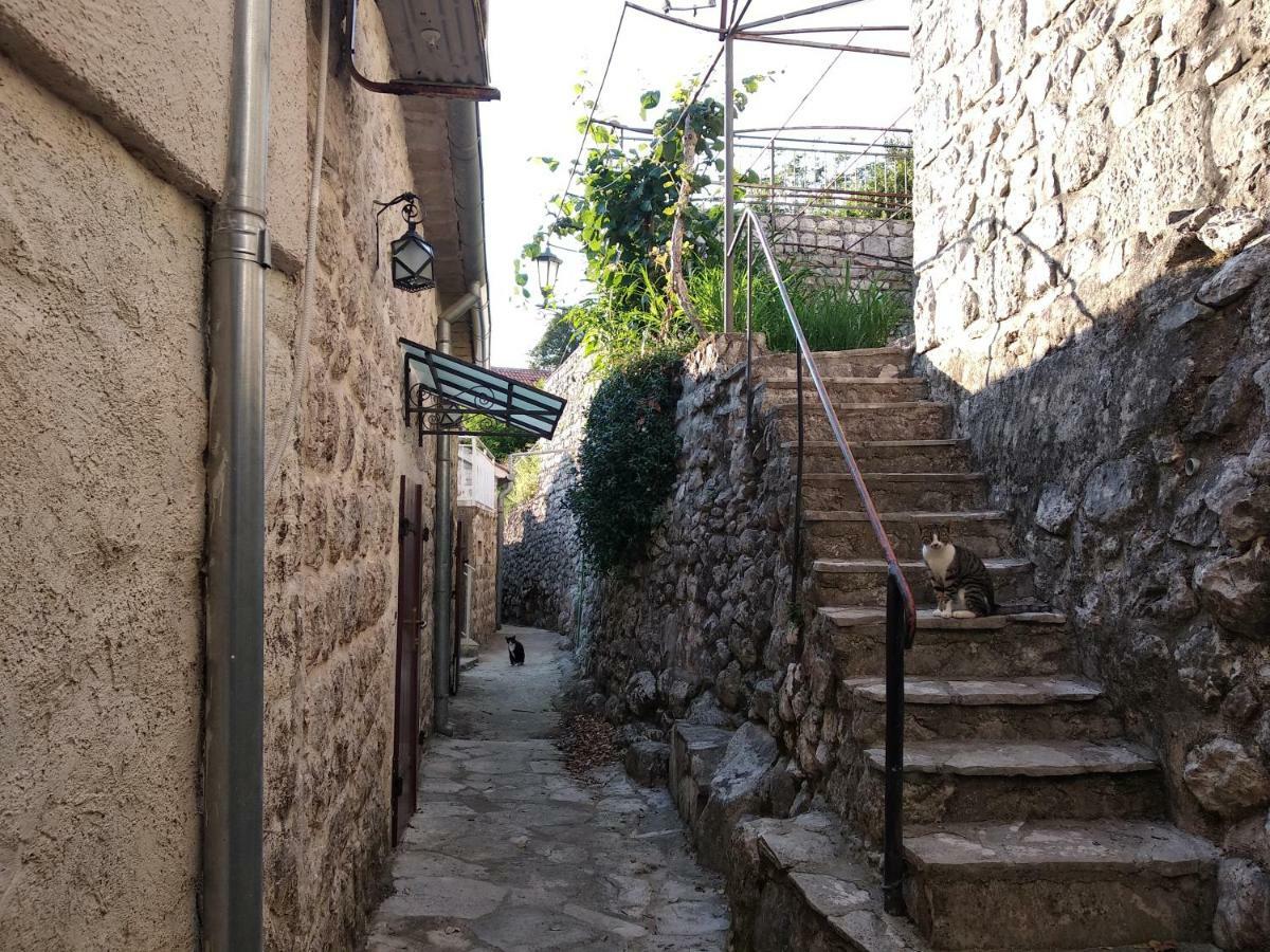 Old House Perast Apartment Exterior photo